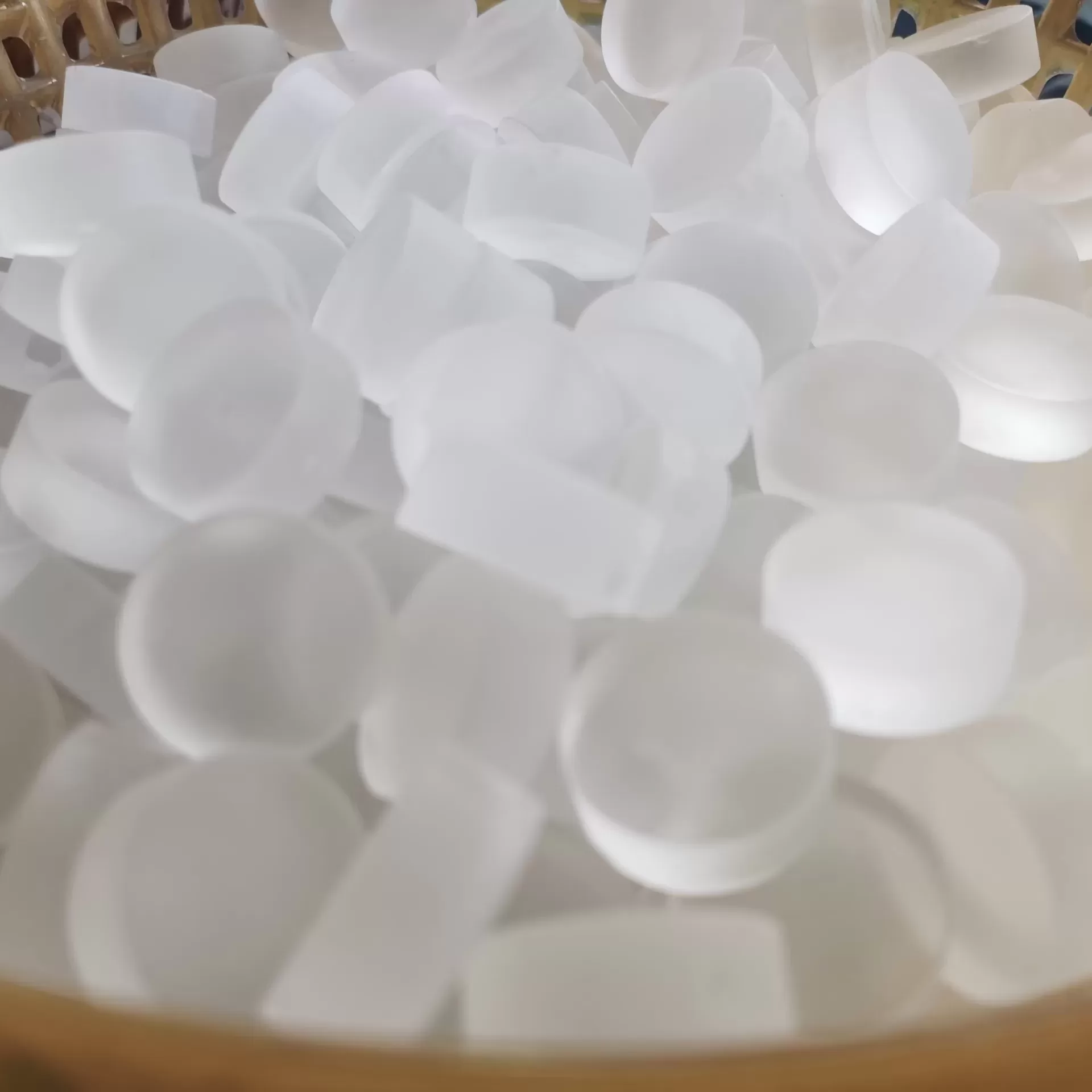 La cortadora de hilo de diamante sin fin es una máquina herramienta perfecta para el corte de precisión Todos los tipos de equipos de corte de cuarzo
