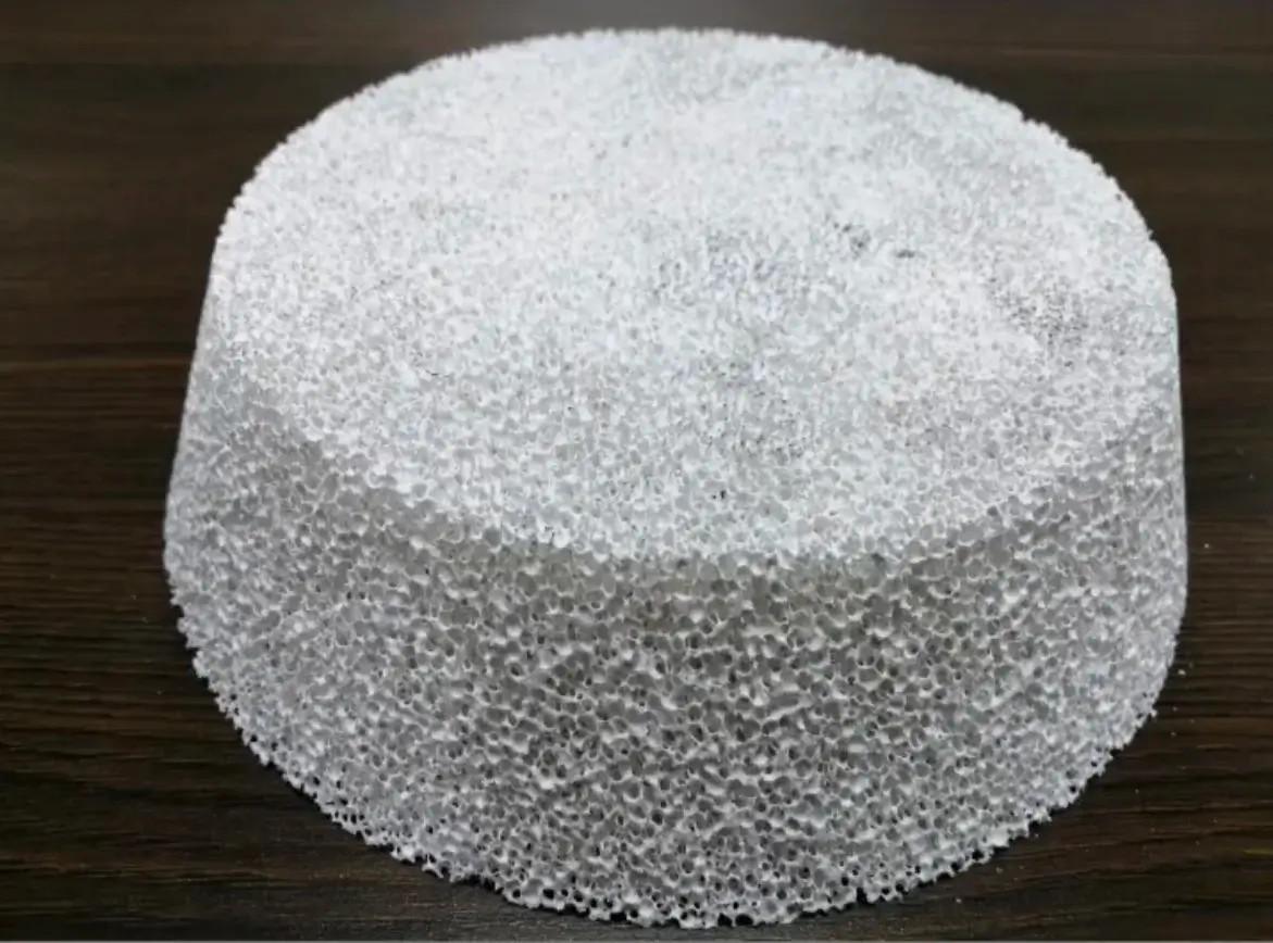 La cortadora de hilo de diamante sin fin es una máquina herramienta perfecta para el corte de precisión ¿Qué máquina de corte es mejor para los paneles aislantes de espuma de PU y por qué?